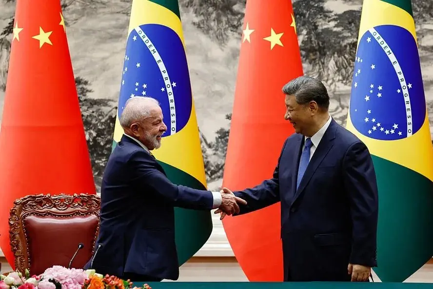 Banco do Povo da China intensifica ajustes e mantém política acomodatícia